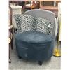 Image 1 : Black Cloth Decorator Side Chair