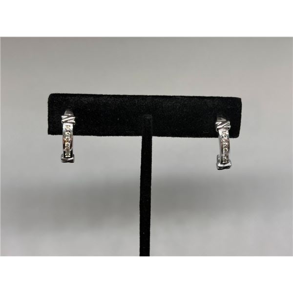 14K WG  Diamond Earrings w/12 Round Cut Diamonds 3.9G - Replacement Value - $1,550.00