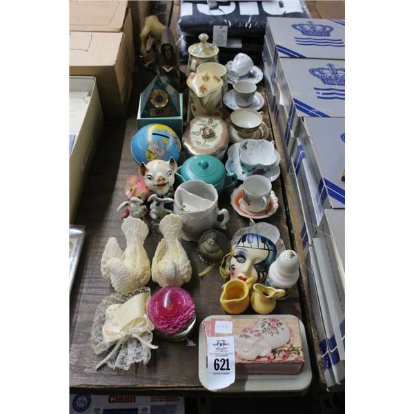 Piggy Banks, Cups, Saucers, Décor