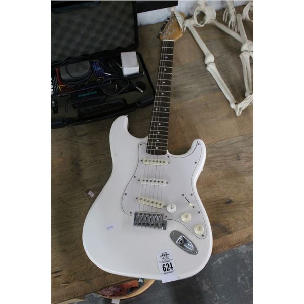 NY Pro White Electric Guitar w/Shore Microphone, Transmitter, Box