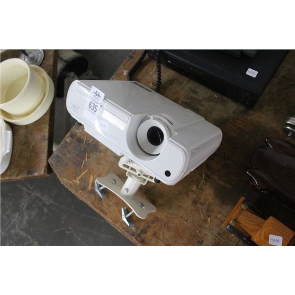 Mitsubishi  XD221U Projecter