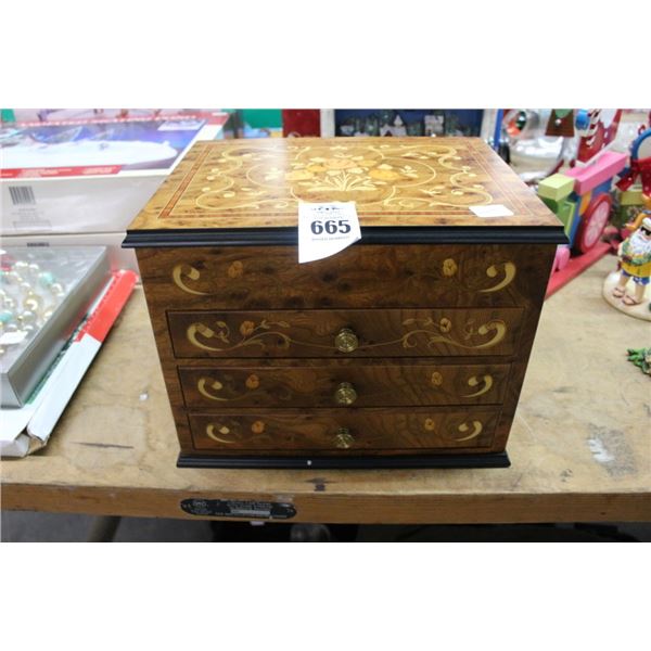 Ornate Floral Motif Jewelry Box