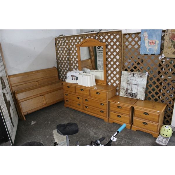 Pine Queen Sleigh Bed Dresser/Mirror/Nightstands Set