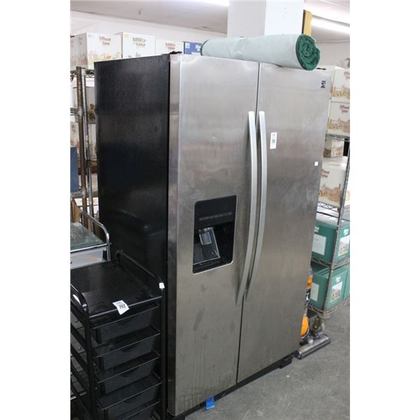 Kenmore SS Side By Side Ref/Freezer