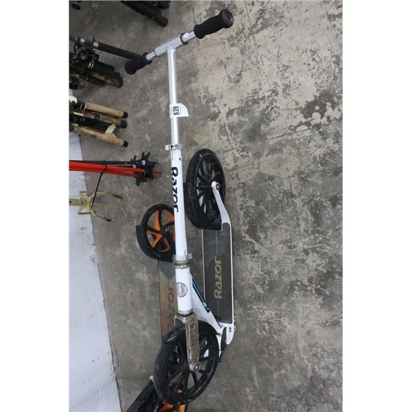Razor White Large Wheel Scooter