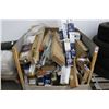 Image 2 : Pallet of Window Blinds, Curtain Rods, Home Goods