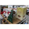 Image 3 : Large Lighted Christmas Camper, Ferris Wheel, Parachute Ride, Décor