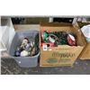 Image 1 : Bins 2 w/Holiday Lights, Décor