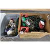 Image 2 : Bins 2 w/Holiday Lights, Décor