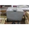 Image 1 : White Sewing Machine w/Case