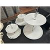 Image 1 : China 2 Tier Dishes - 3
