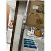 Image 2 : Metro 3 Shelf Cart