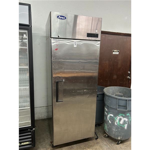 Atosa SS  Rolling Single Dr Ref  w/Digital  R/O  36℉    R290110G