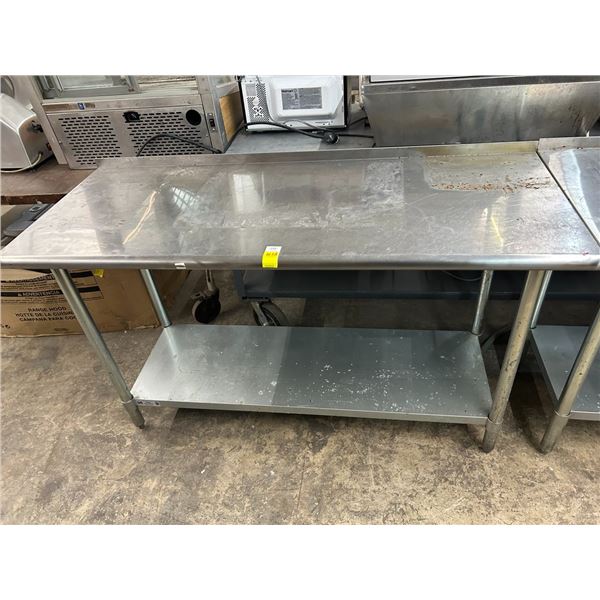 5'  Bullnose Table w/Lip/Undershelf