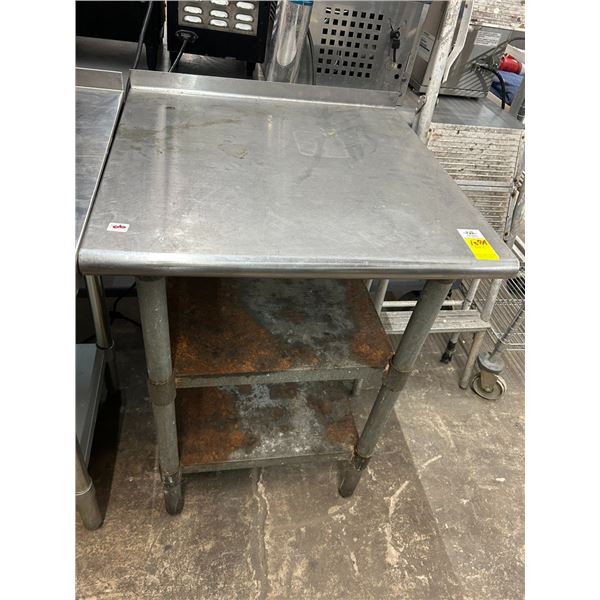 SS  18"  X  18"  Table w/Lip/Undershelf