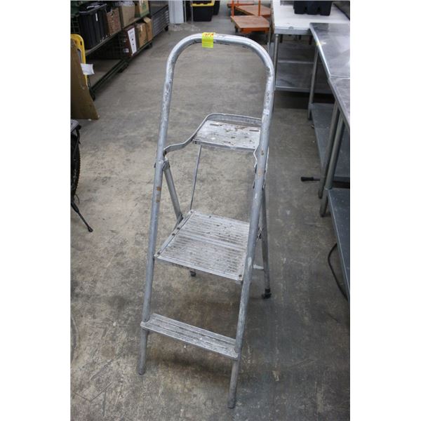 Alum  2 Step Stool