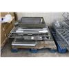 Image 2 : Merchandising Baskets, Gridwall - 2 Pallets