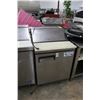 Image 1 : Avantco  2'  Rolling Ref Sandwich Prep   40℉