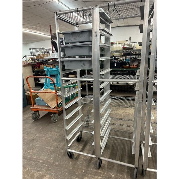 Alum Double Tray Cart w/3 Bus Pans