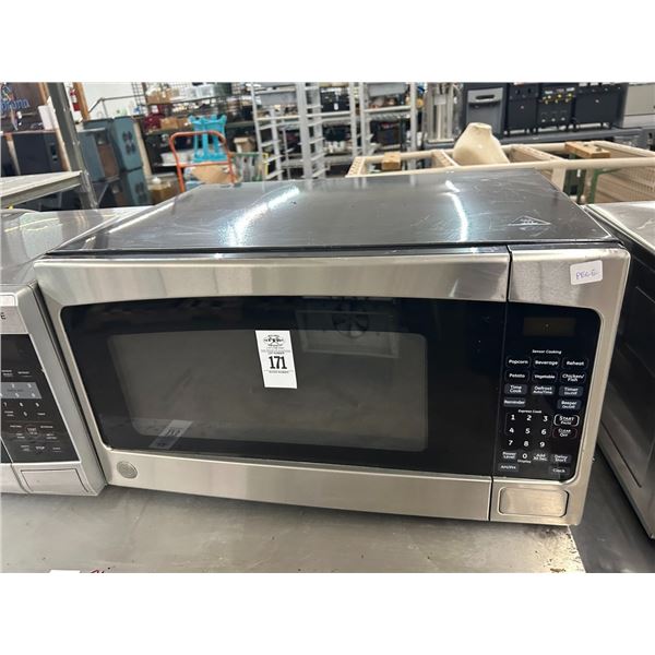 GE  SS  M/W  Oven