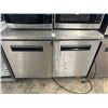 Image 1 : Central  4'  Rolling Ref Work Top     54℉      69K051A