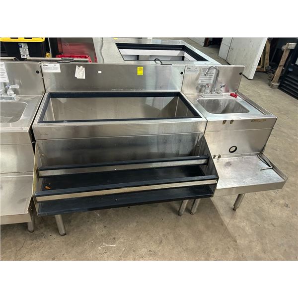 Glass Tender  5'  Work Station, Hand Sink, Ice Bin, Double Speed Rail