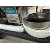 Image 3 : Cutboards, Mixing Bowls, Paper Shredder, Foam Bowls
