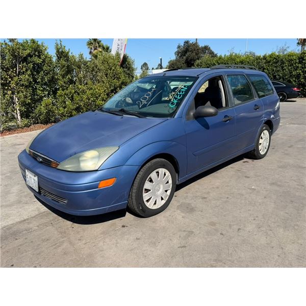 FORD  FOCUS  2004 T-DONATION