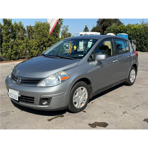 NISS VERSA 2011 T-DONATION