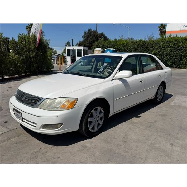 TOYT AVALON 2001 T-DONATION