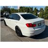 Image 4 : BMW  328I 2015 O/S-T SMOG-2 DAYS