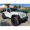 Image 2 : JEEP  WRANGLER 2017 O/S TITLE 2 DAYS