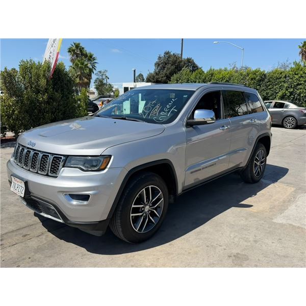 JEEP  GD CHEROKEE 2017 O/S TITLE 2 DAYS