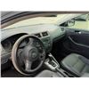 Image 5 : VOLK JETTA 2014 O/S TITLE 2 DAYS