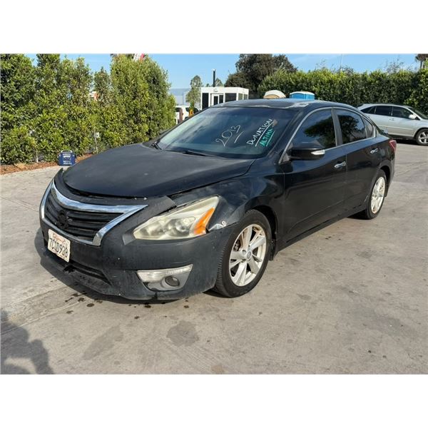 NISS ALTIMA 2013 SALV T/DONATION