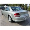 Image 4 : DODG STRATUS 2006 T-DONATION