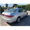 Image 3 : HOND ACCORD 2004 T-DONATION