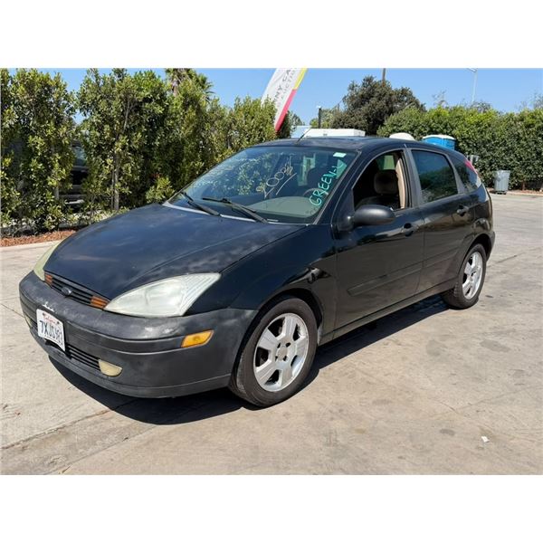 FORD  FOCUS  2003 SALV T/DONATION