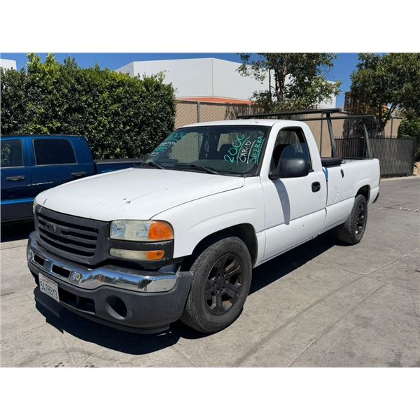 GMC  SIERRA 2006 T-DONATION