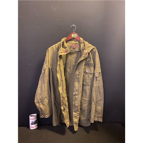 Men's jacket size medium