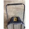 Image 5 : Stanley Job Chest with Content