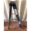 Image 1 : Maximum 4' Ladder