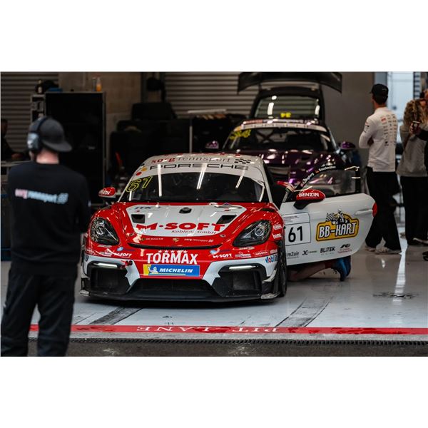 European Porsche Racing Weekend: VIP Access & Hot Lap — image 8
