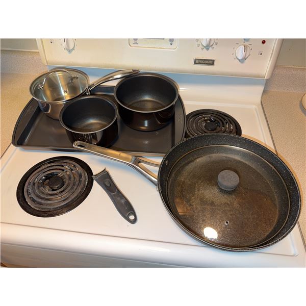 Cookware Set Incl. T-fal Ingenio Pots, THE ROCK Frying Pan, Stainless Saucepan, Wilton Bakeware