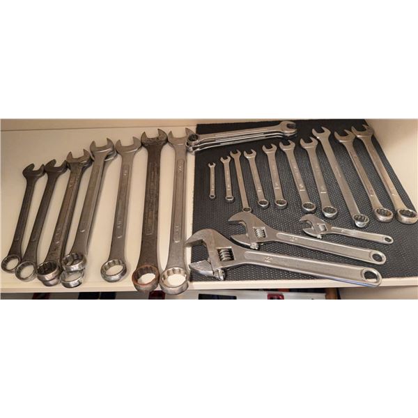 Combination and Adjustable Wrenches, 18 Pieces Assorted Sizes
