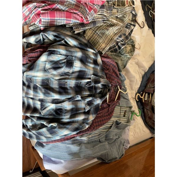 Men's Shirts, Pants, and Harris Tweed Blazer Lot