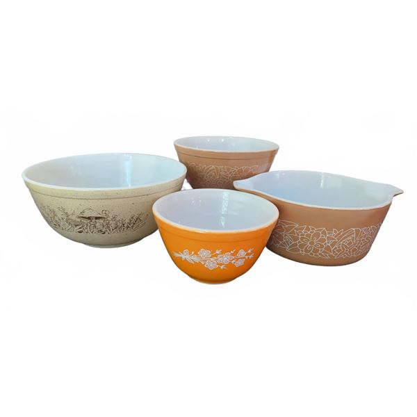 Pyrex Mixing Bowls Assorted Patterns Set of 4