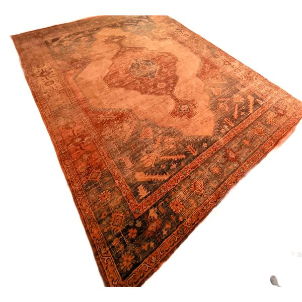 Surya Area Rug, Model ENR-2306, 7'6" x 9'6", 100% Polyester