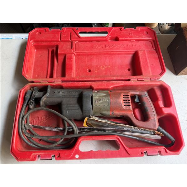 Milwaukee Corded Super Sawzall Reciprocating Saw in Hard Case