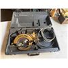 Image 2 : Skilsaw 77 Corded Worm Drive Circular Saw in Hard Case